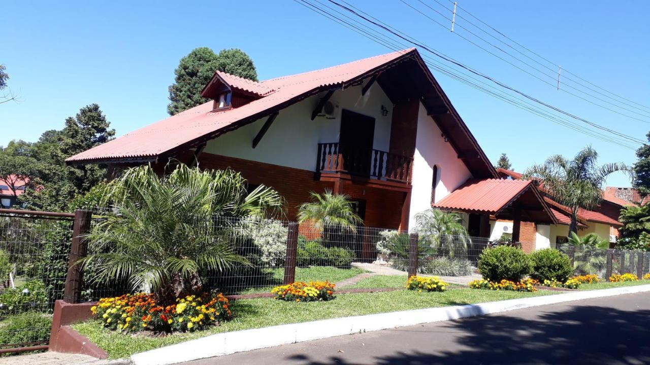 Casa Nobre Gramado Villa ภายนอก รูปภาพ
