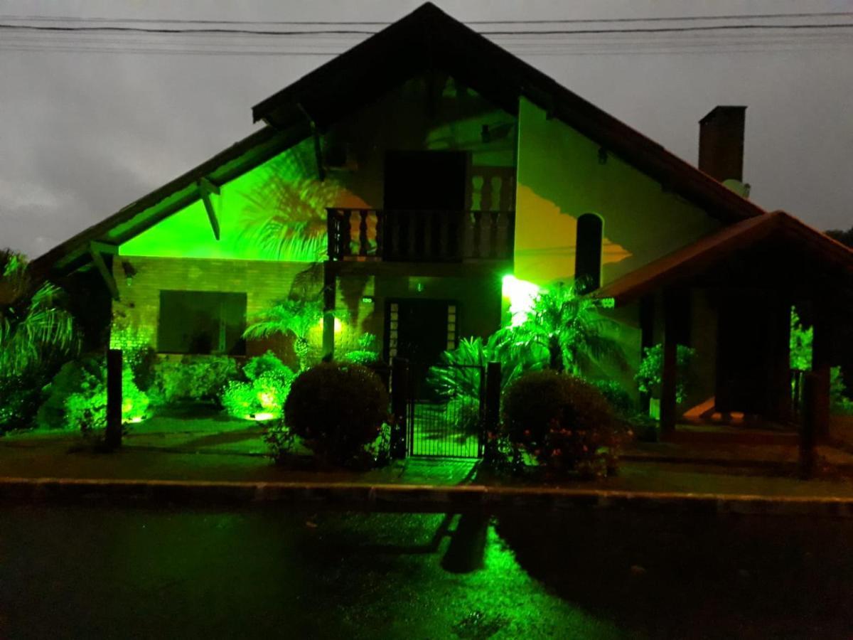 Casa Nobre Gramado Villa ภายนอก รูปภาพ